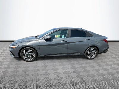 2024 Hyundai ELANTRA Limited