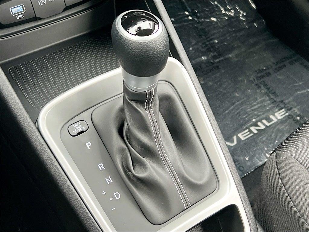 2025 Hyundai VENUE SE