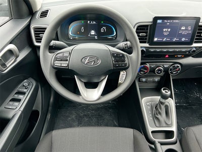 2025 Hyundai VENUE SE