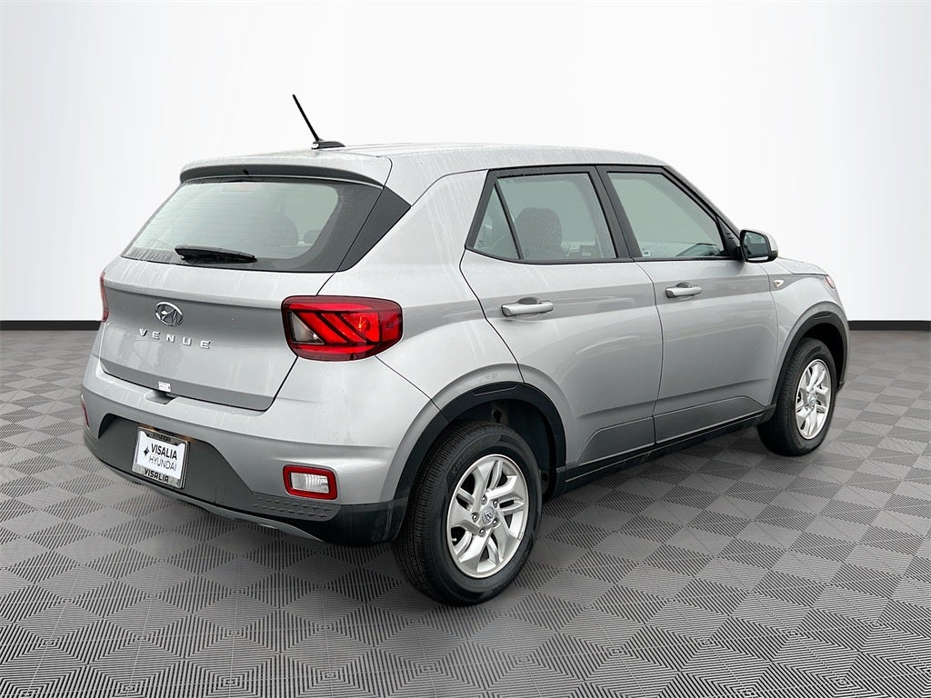 2025 Hyundai VENUE SE