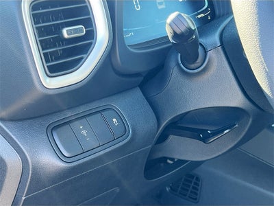 2025 Hyundai VENUE SE