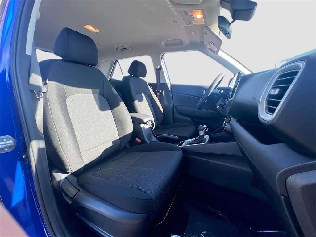 2025 Hyundai VENUE SE