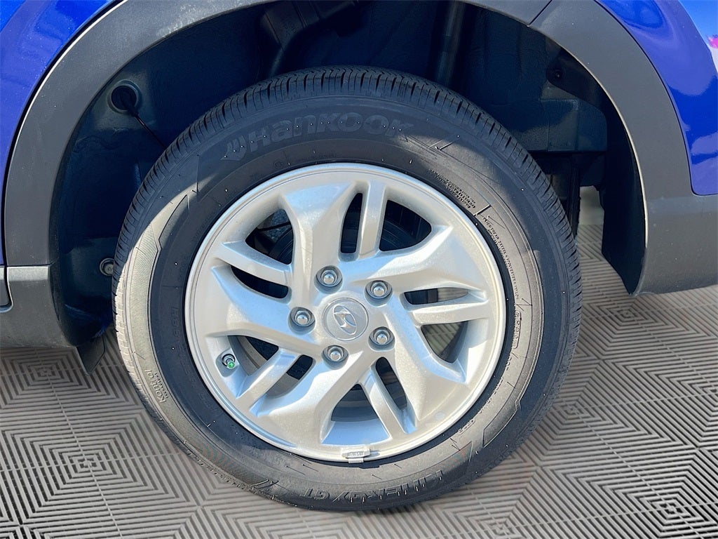 2025 Hyundai VENUE SE