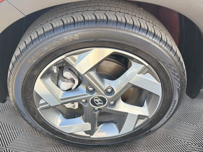 2024 Hyundai VENUE Limited