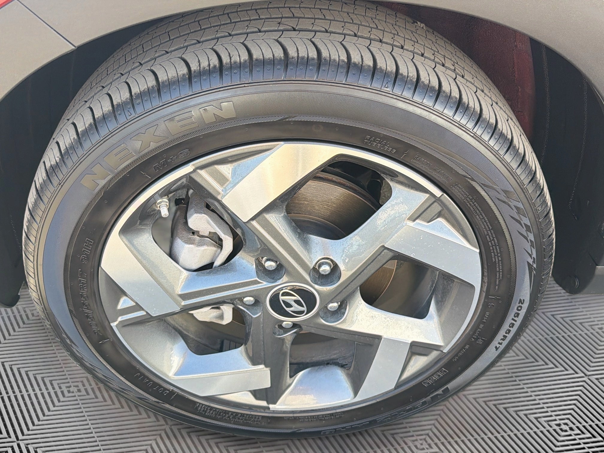 2024 Hyundai VENUE Limited