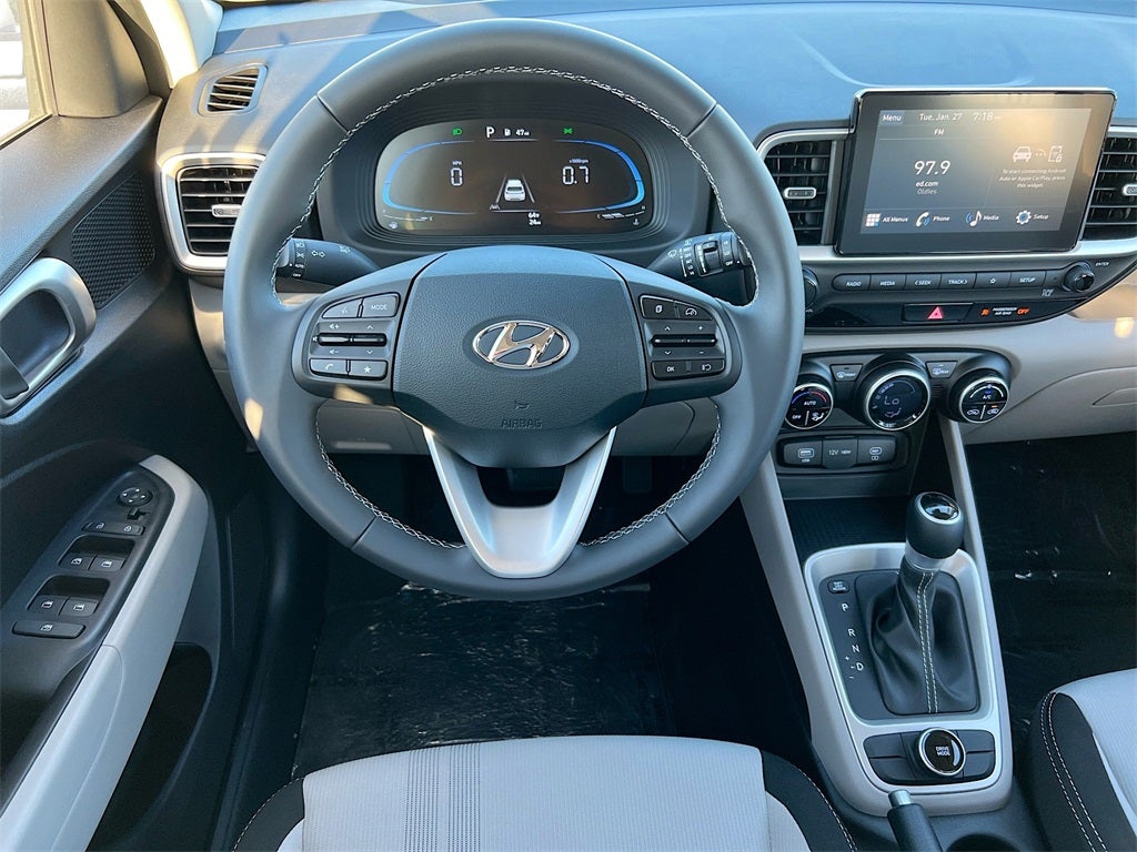 2025 Hyundai VENUE SEL