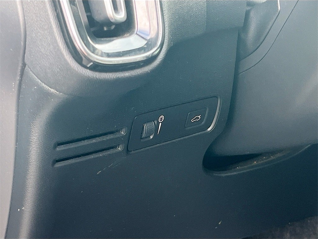 2019 Volvo XC40 T5 Inscription