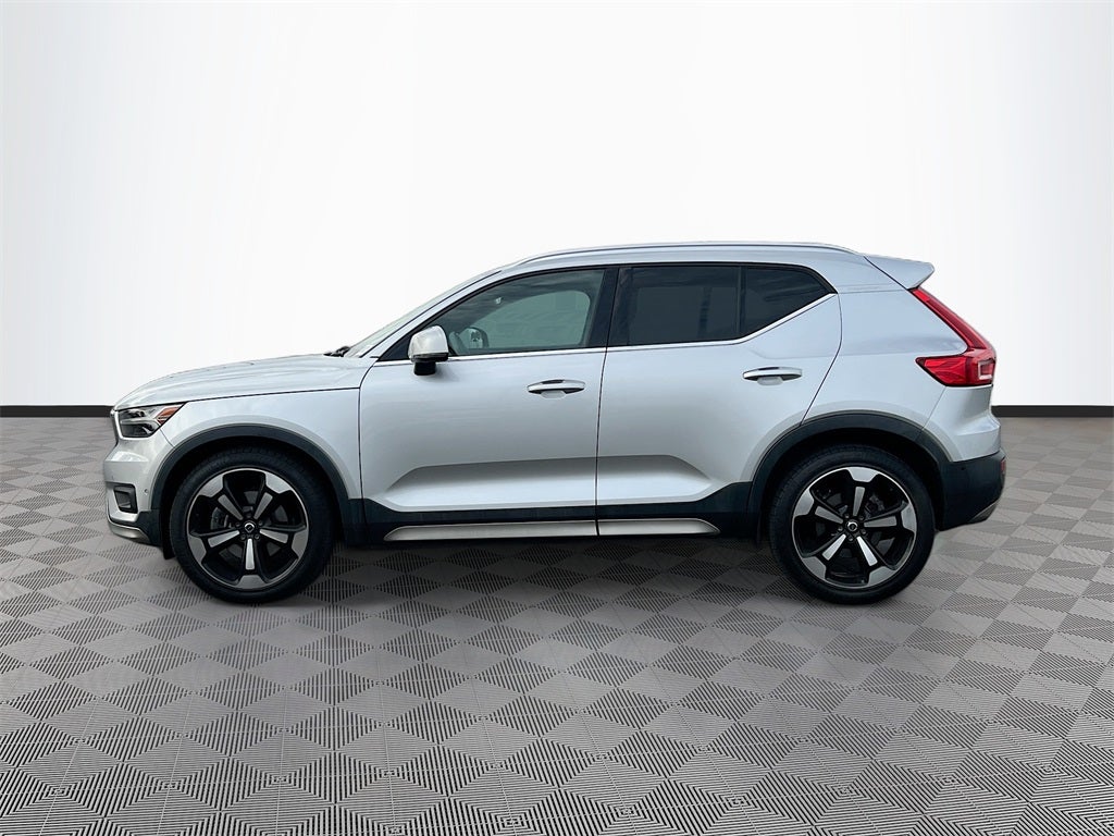 2019 Volvo XC40 T5 Inscription