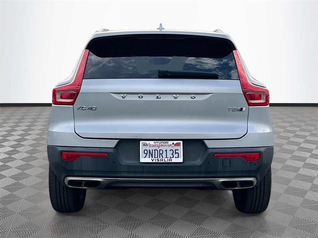 2019 Volvo XC40 T5 Inscription