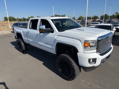 2016 GMC Sierra 2500HD Denali
