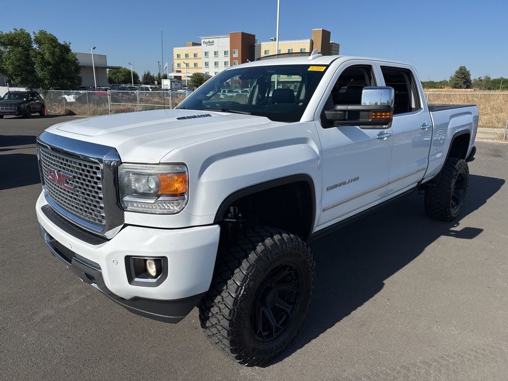 2016 GMC Sierra 2500HD Denali