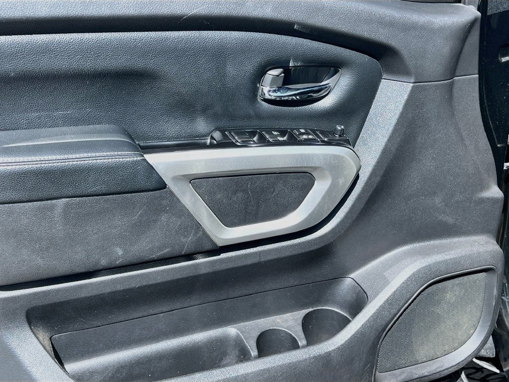 2019 Nissan Titan PRO-4X