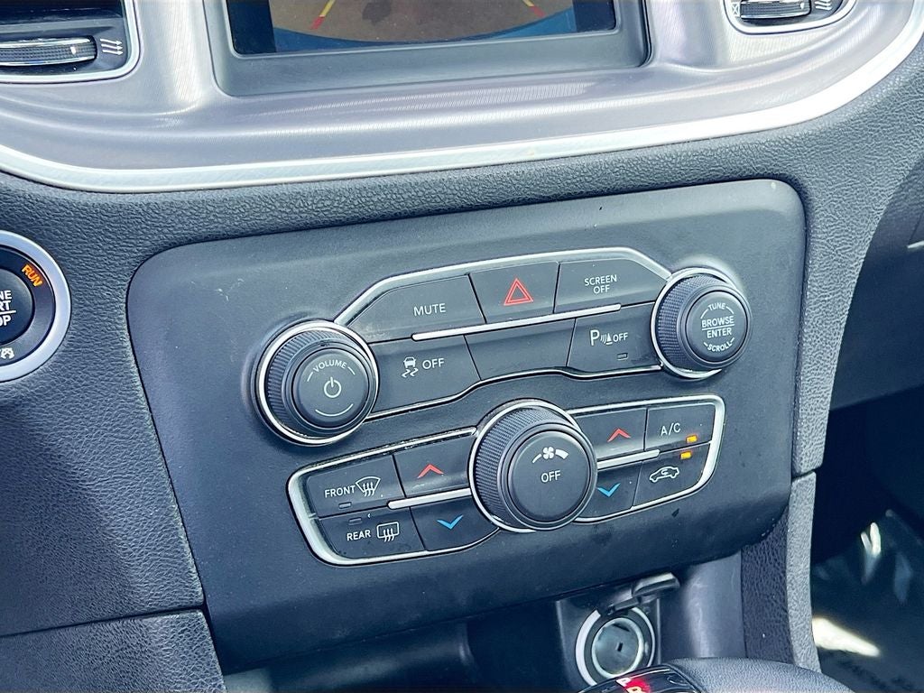 2022 Dodge Charger SXT