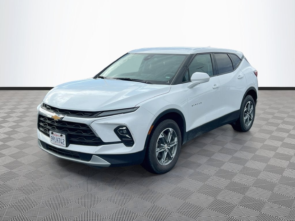 2025 Chevrolet Blazer LT