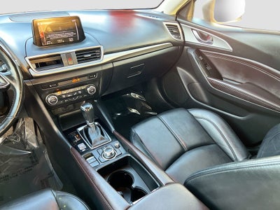 2018 Mazda Mazda3 Touring