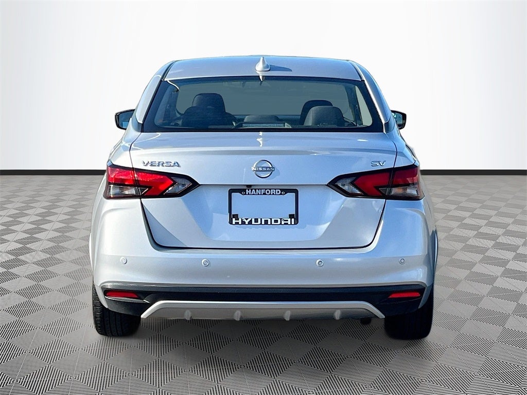 2023 Nissan Versa 1.6 SV