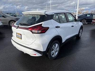 2022 Nissan Kicks S