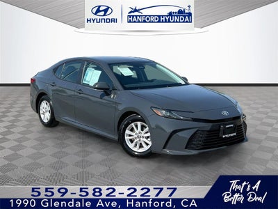 2025 Toyota Camry LE