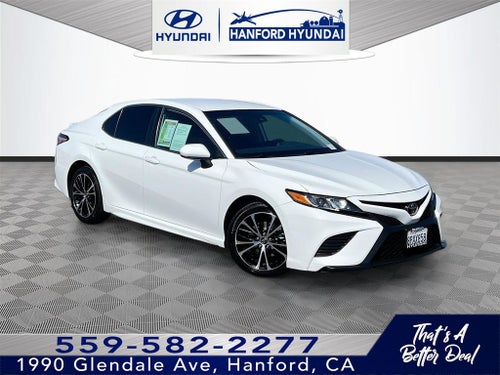 2020 Toyota Camry SE