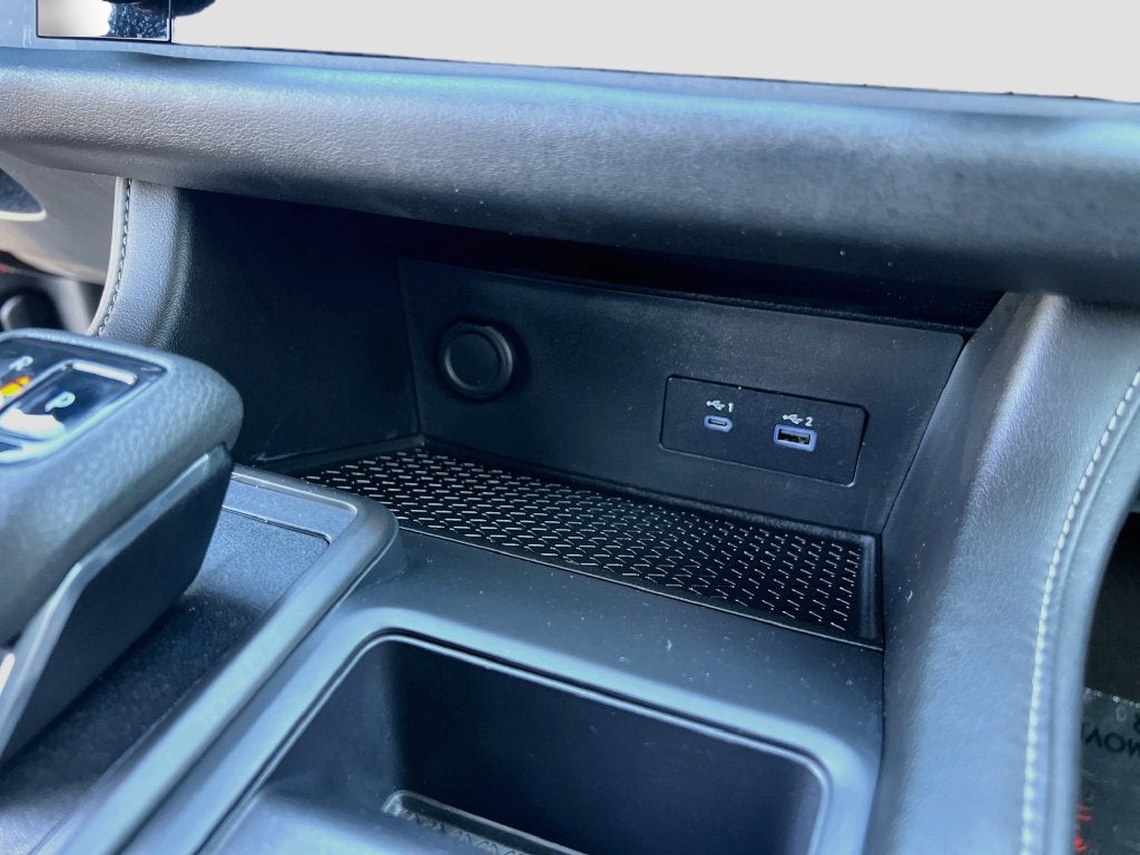 2023 Nissan Pathfinder S