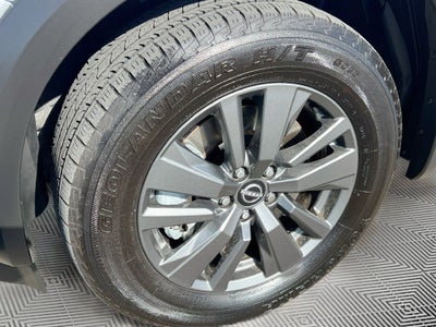 2023 Nissan Pathfinder S