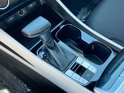 2022 Hyundai TUCSON SE