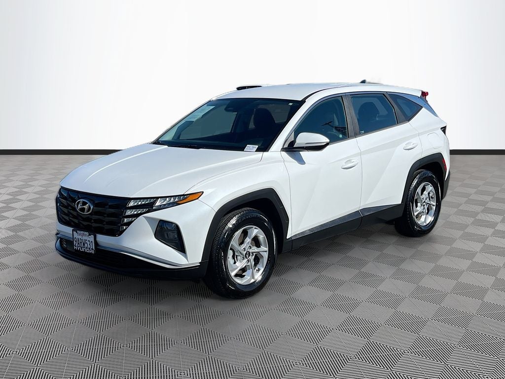 2022 Hyundai TUCSON SE