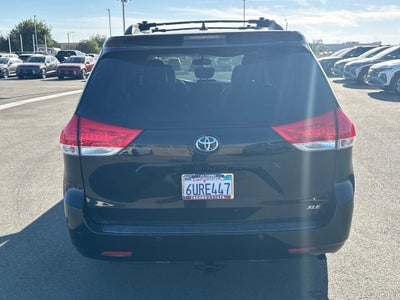 2012 Toyota Sienna XLE 8 Passenger