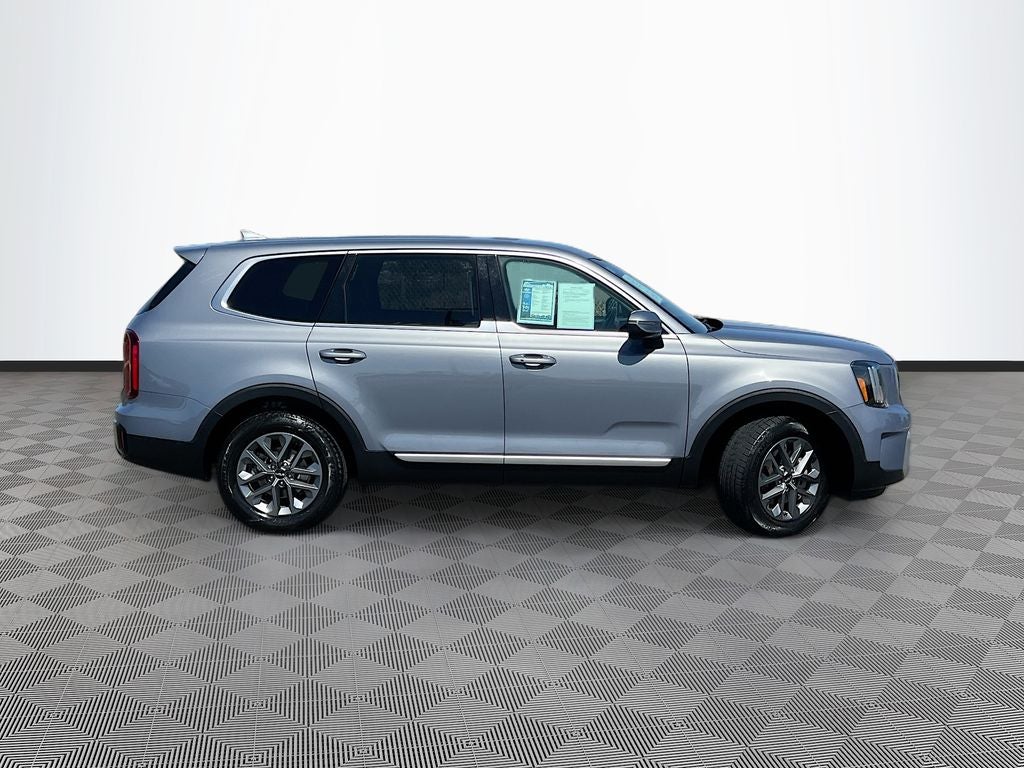 2024 Kia Telluride LX