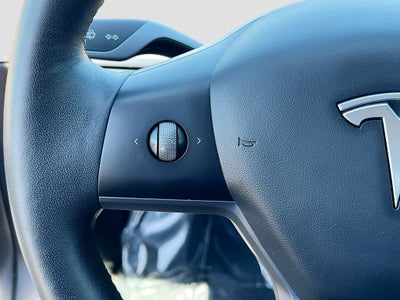 2022 Tesla Model 3 Base