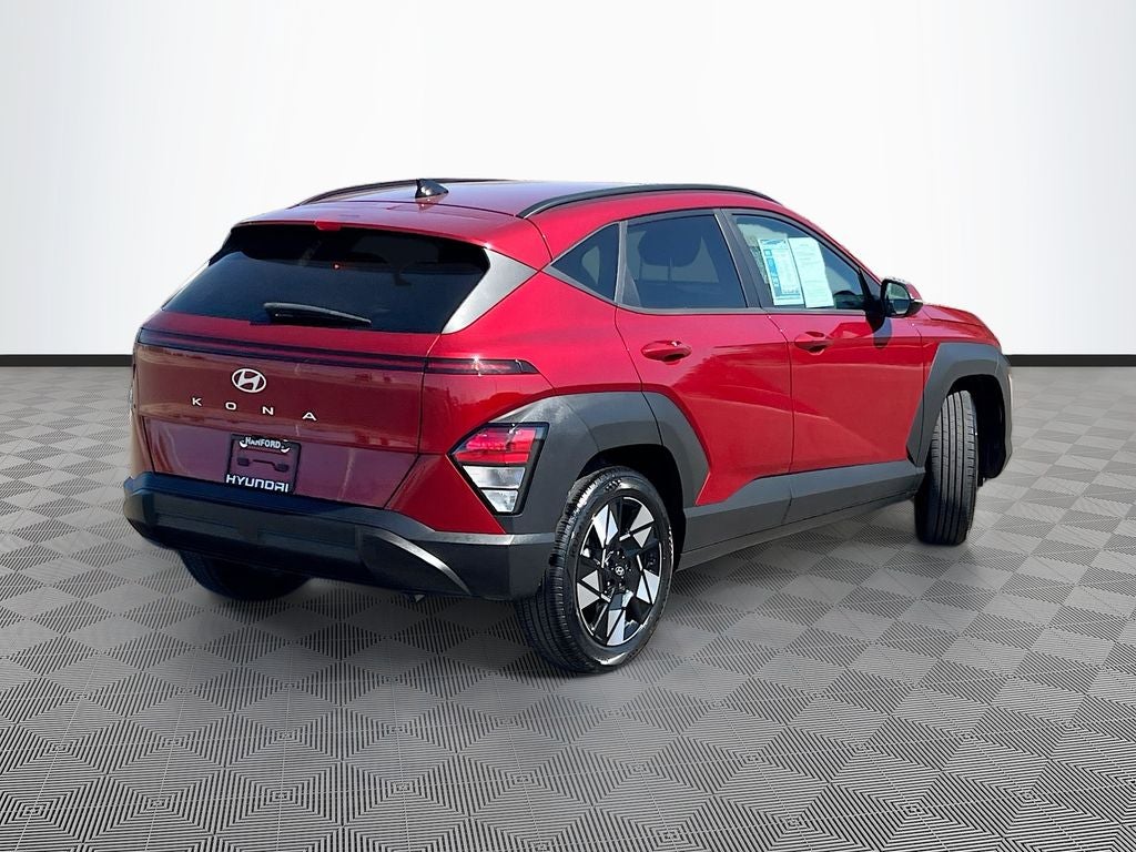 2025 Hyundai KONA SEL