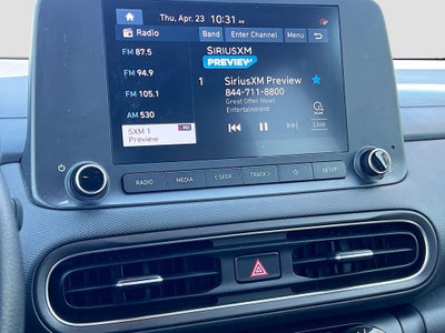 2023 Hyundai KONA SEL