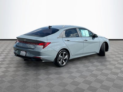 2023 Hyundai ELANTRA SEL