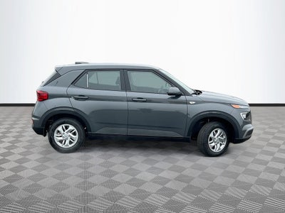 2026 Hyundai VENUE SE