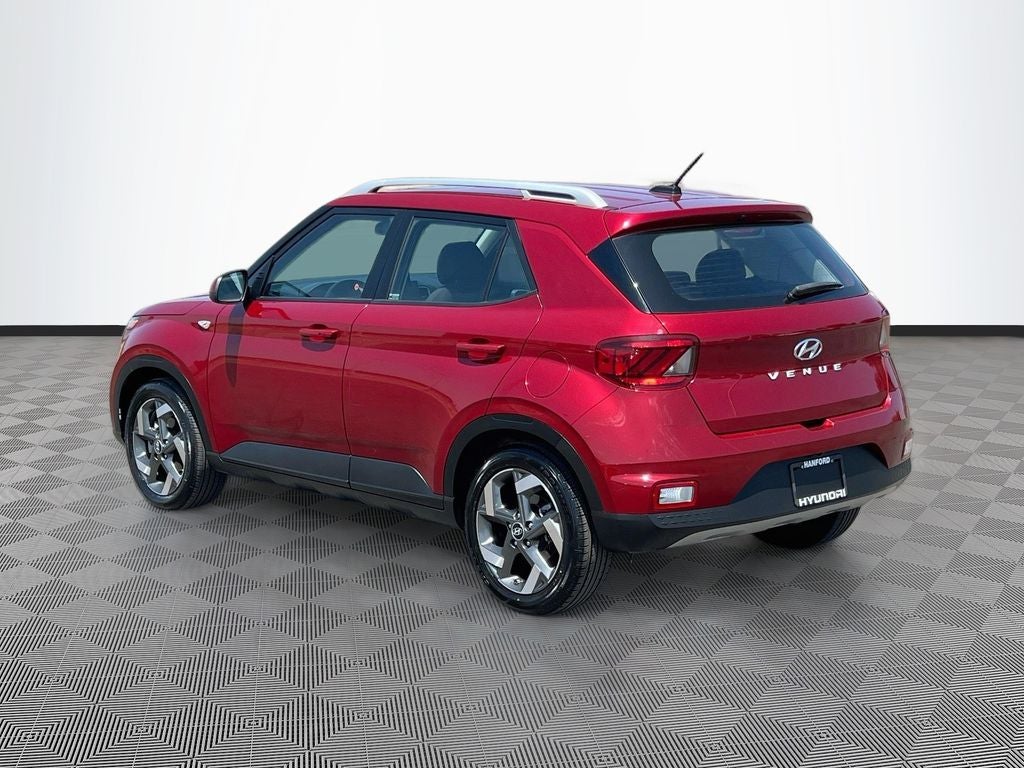 2025 Hyundai VENUE SEL