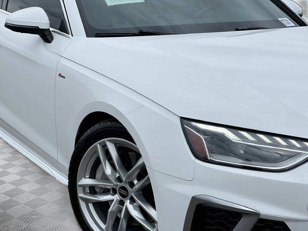 2022 Audi A4 45 S line Premium Plus quattro
