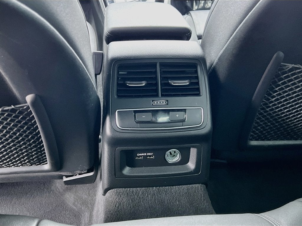 2022 Audi A4 45 S line Premium Plus quattro