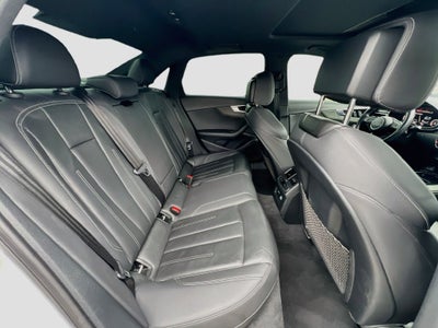 2022 Audi A4 45 S line Premium Plus quattro