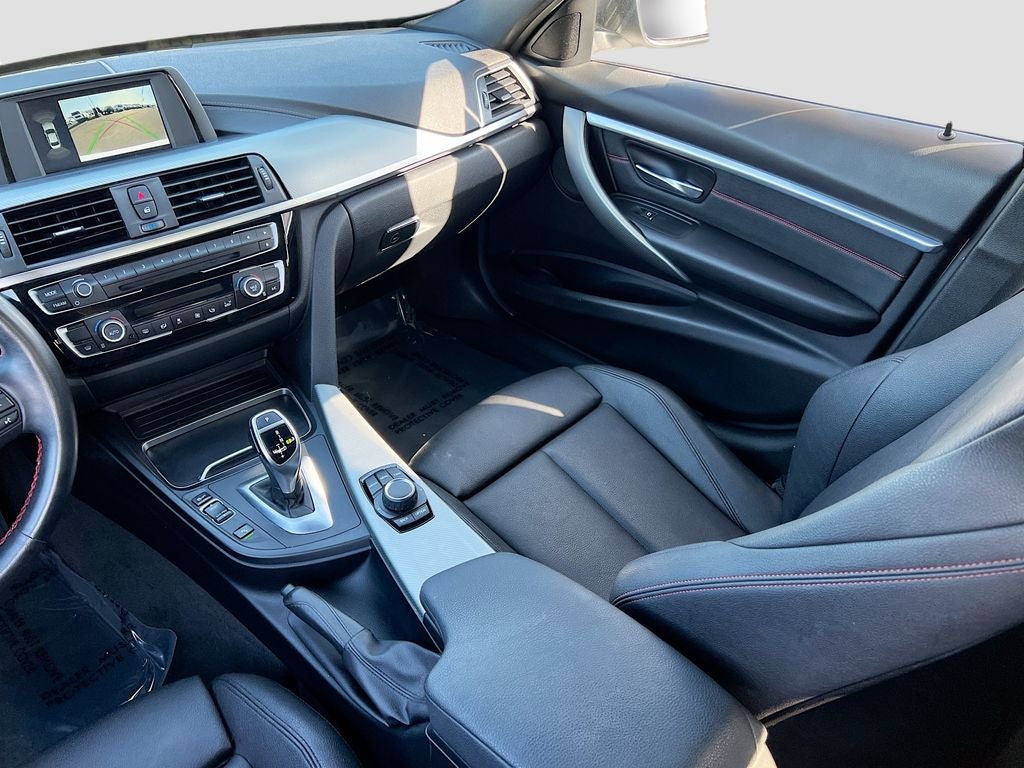 2018 BMW 3 Series 330i