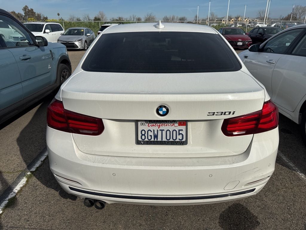 2018 BMW 3 Series 330i